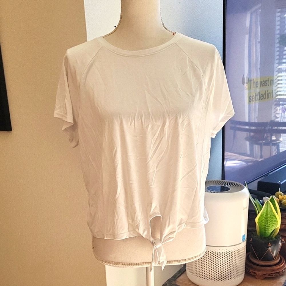 JoyLab White Short Sleeve Front Knot Shirt